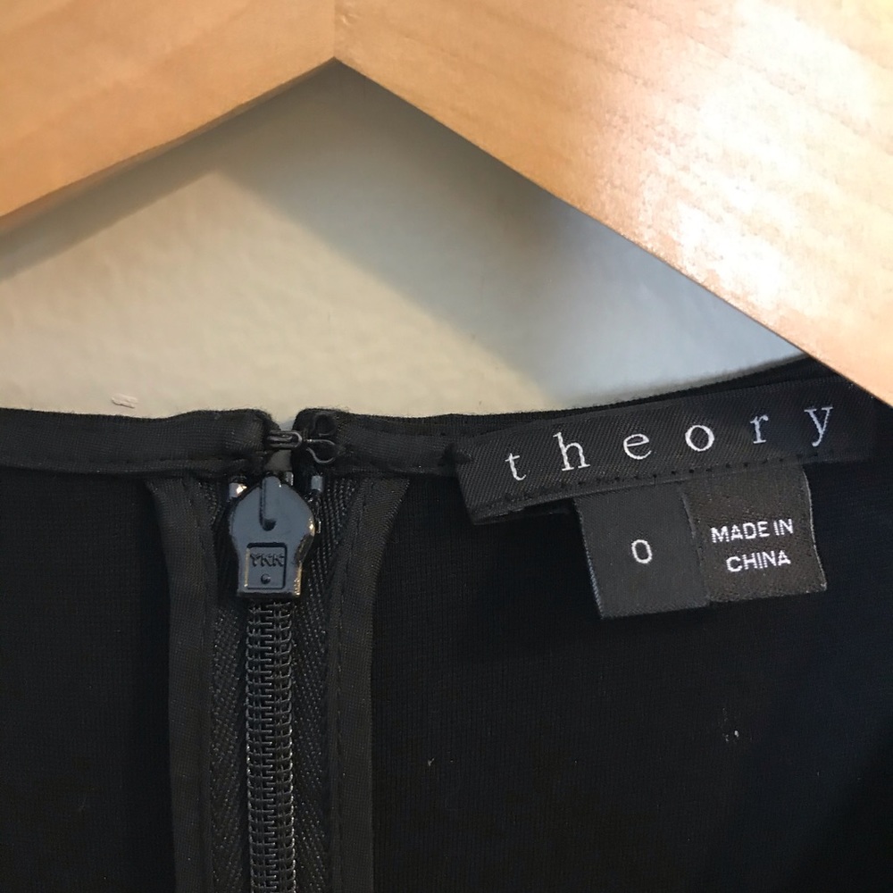 SOLD|||THEORY Black Striped Fit And Flare Dress 0 - Picture 5 of 8